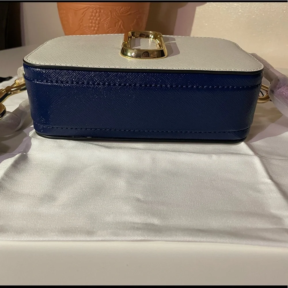 New - Picture 3 of 6